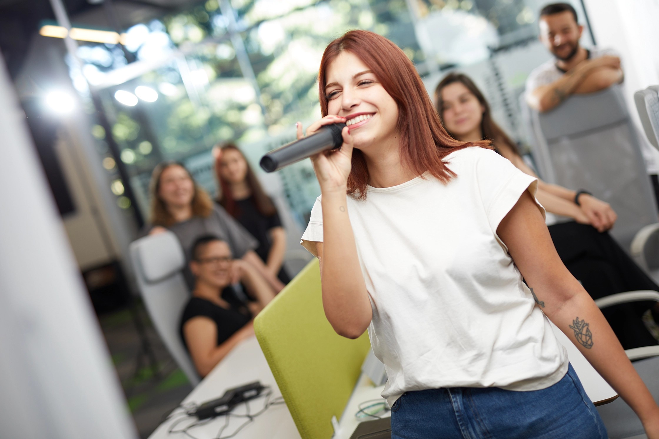 Agency Team Performs Karaoke